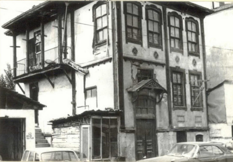 Sakarya’da 100 yıllık tarihe ışık olacak konak