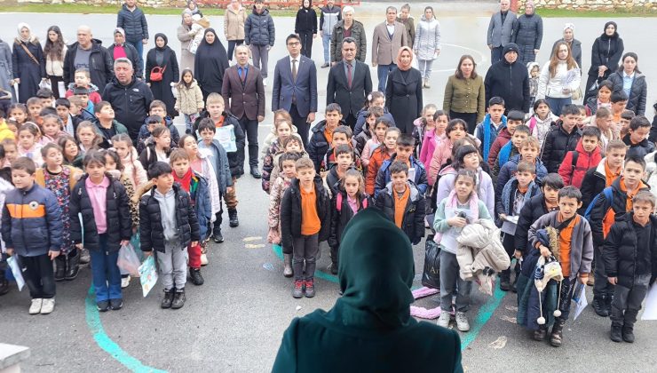 PAZARYERİ’NDE KARNE SEVİNCİ! ÖĞRENCİLERE 15 TATİL BAŞLADI