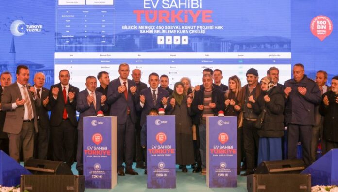 Bilecik’te bin 419 sosyal konut için kura heyecanı