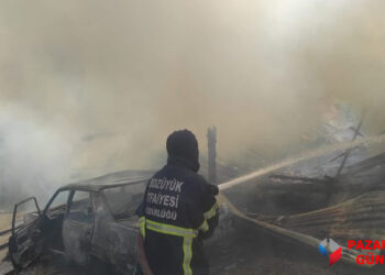 Araç Yangını Büyümeden Söndürüldü