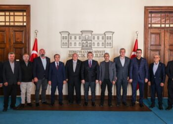 VALİ SÖZER’DEN MUHTARLARA TAM DESTEK: “VATANDAŞIN SESİNE KULAK VERMEYE DEVAM EDECEĞİZ”